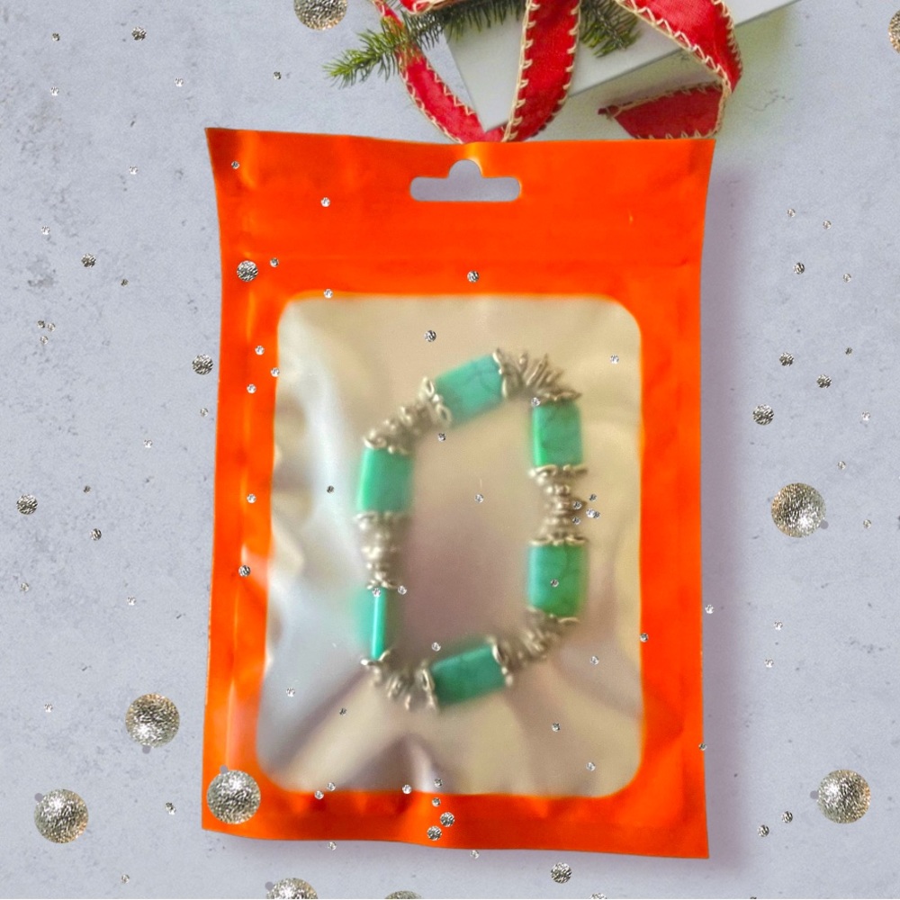 Turquoise And Silver Band Bracelet - Picture 4 of 5
